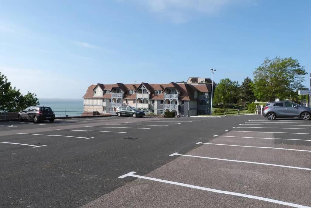 Appartement 4 Pers - Vue Mer Trouville-sur-Mer Exteriér fotografie